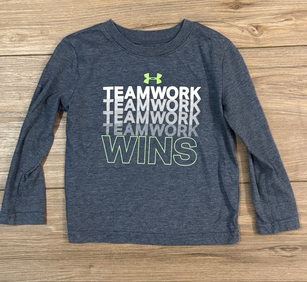 Under Armor Boys Top Size 3T Bin AA19